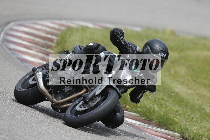 Archiv-2025/25 10.06.2025 MaxRacing ADR/Gruppe gruen/10